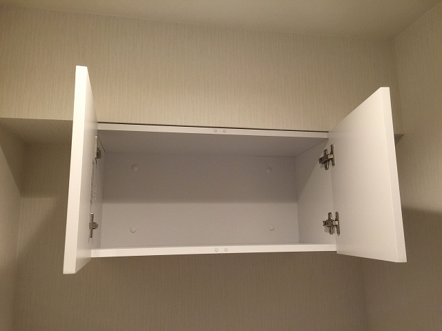 マルモール代々木　トイレ収納