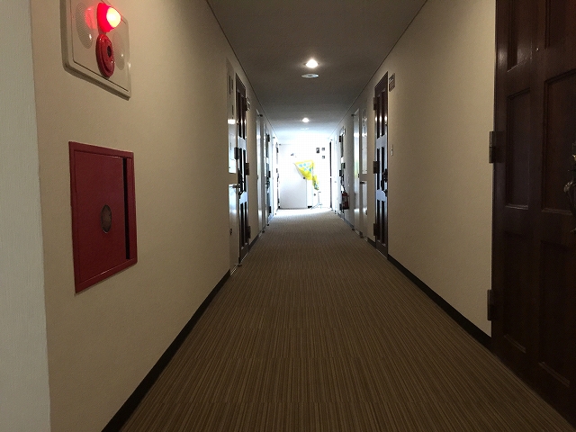 トーア高輪ガーデン　内廊下