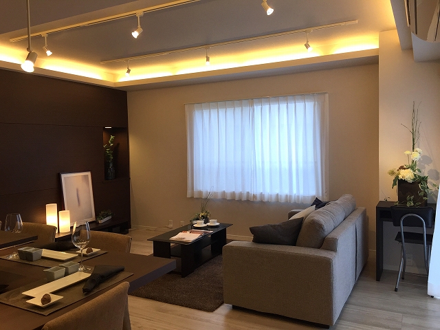 トーア高輪ガーデン　リビングダイニングキッチン