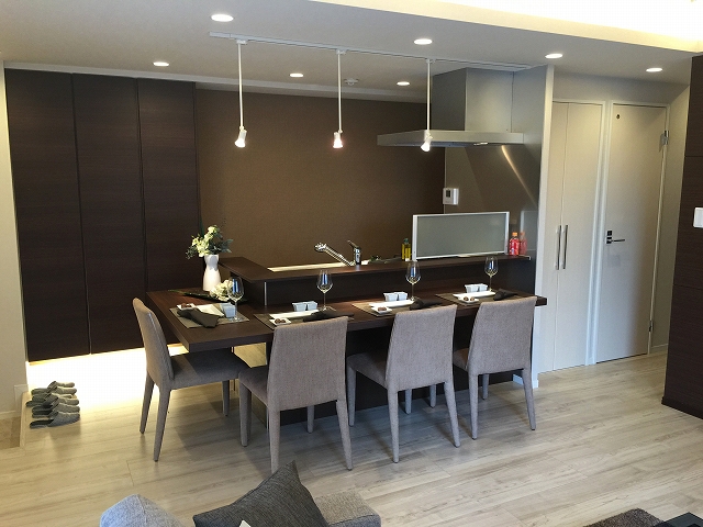 トーア高輪ガーデン　リビングダイニングキッチン