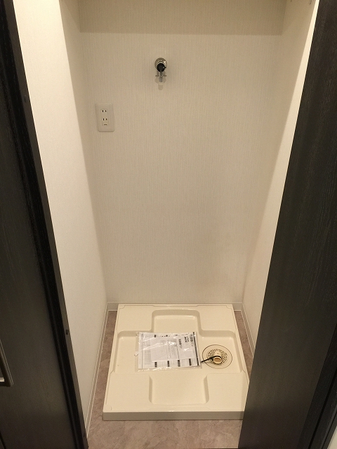 マルモール代々木　洗濯機置場