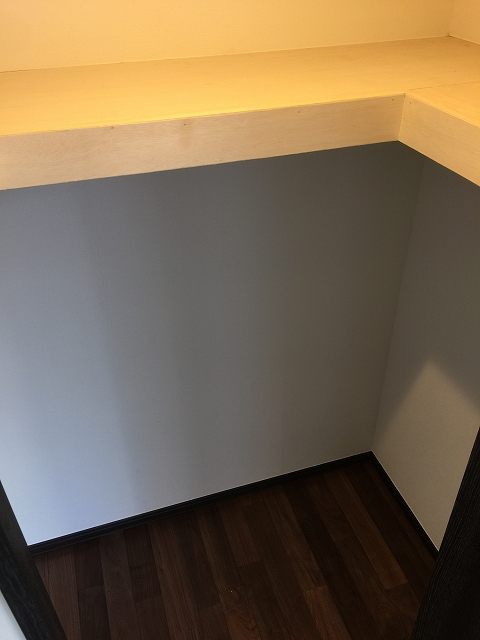 マルモール代々木　洋室約6.4帖収納