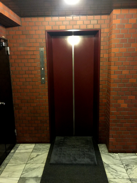 マルモール代々木　エレベーター