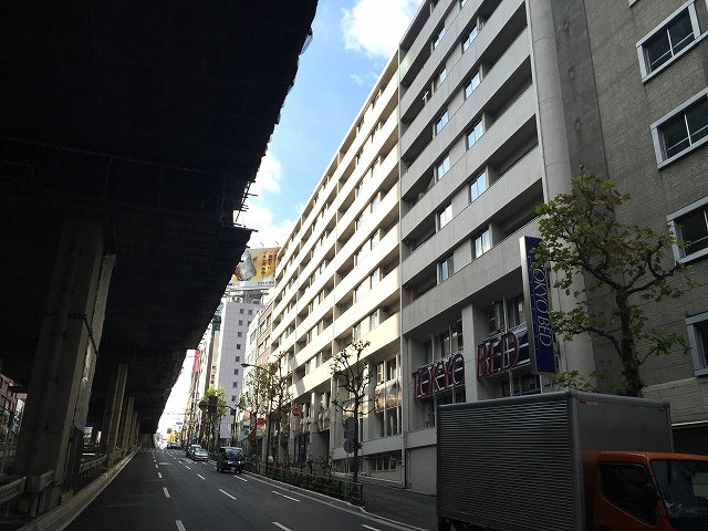 六本木ハイツ　外観