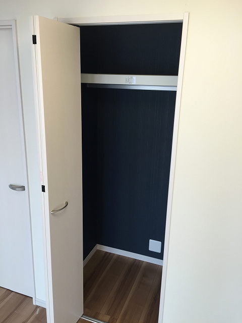 砧公園ヒミコマンション　リビングダイニングキッチン収納