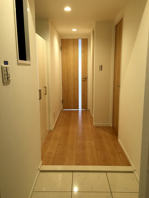 ライオンズマンション八幡山　玄関