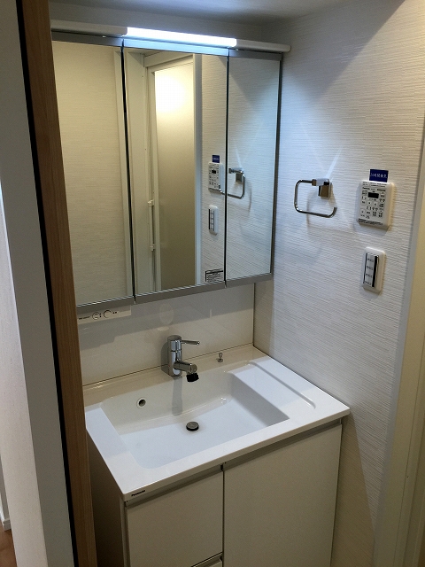 ライオンズマンション八幡山　洗面台