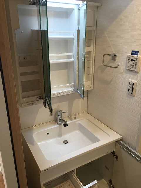 ライオンズマンション八幡山　洗面台