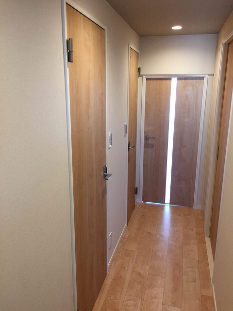 ガーデン堀ノ内住宅　廊下