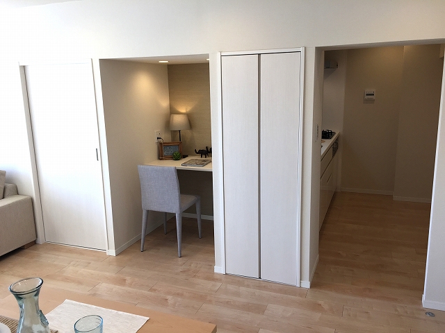 ガーデン堀ノ内住宅　リビングダイニング