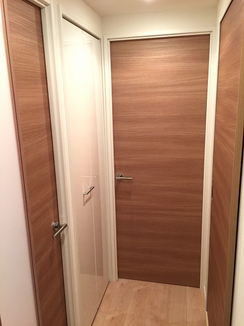 グランドベイス世田谷ガーデン　廊下