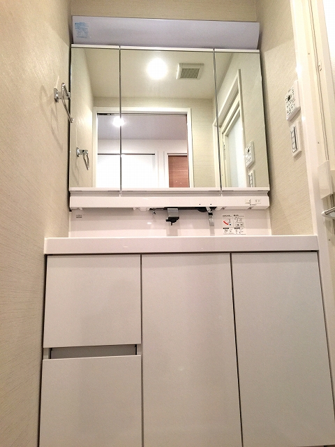 グランドベイス世田谷ガーデン　洗面台