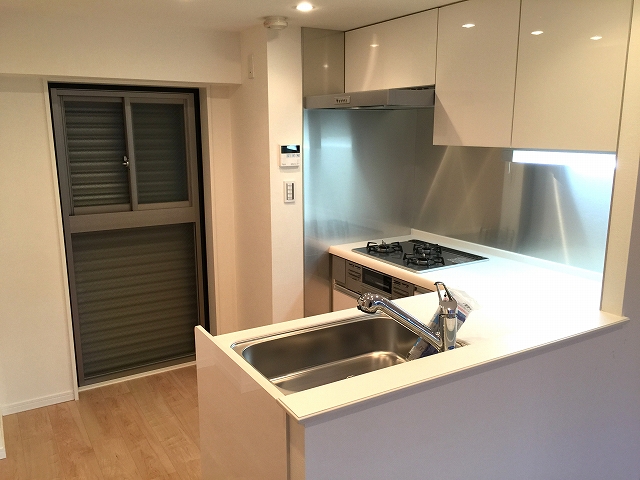 グランドベイス世田谷ガーデン　キッチン
