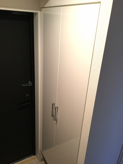 グランドベイス世田谷ガーデン　シューズボックス