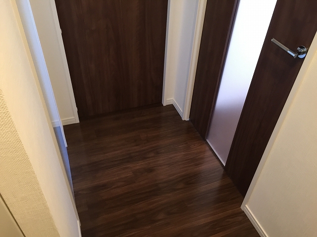 グランドベイス世田谷ガーデン　廊下