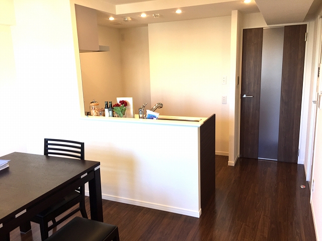 グランドベイス世田谷ガーデン　リビングダイニングキッチン