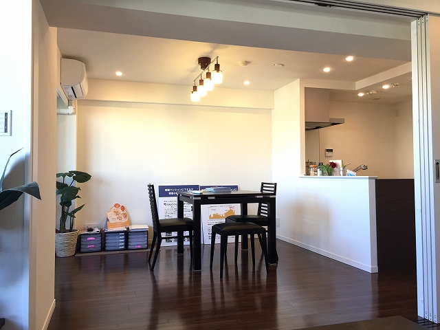 グランドベイス世田谷ガーデン　洋室約5.1帖