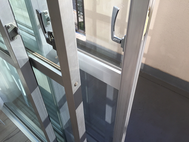 柿の木坂パレス　リビングダイニングキッチン二重サッシ