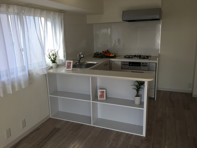 柿の木坂パレス　リビングダイニングキッチン
