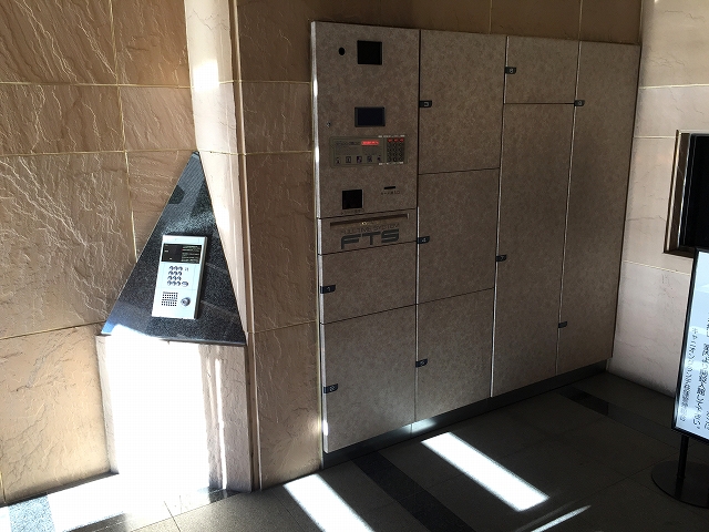 キャニオングランデ荻窪　エントランス