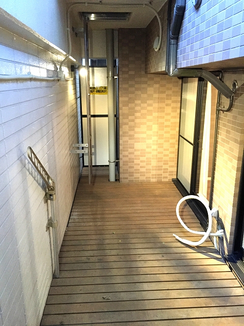 キャニオングランデ荻窪　ドライエリア