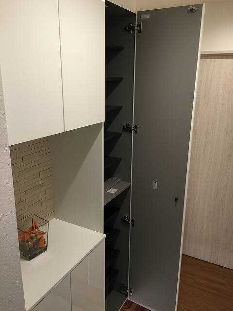 グランドメゾン目白　シューズボックス