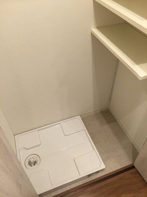 グランドメゾン目白　洗濯機置場