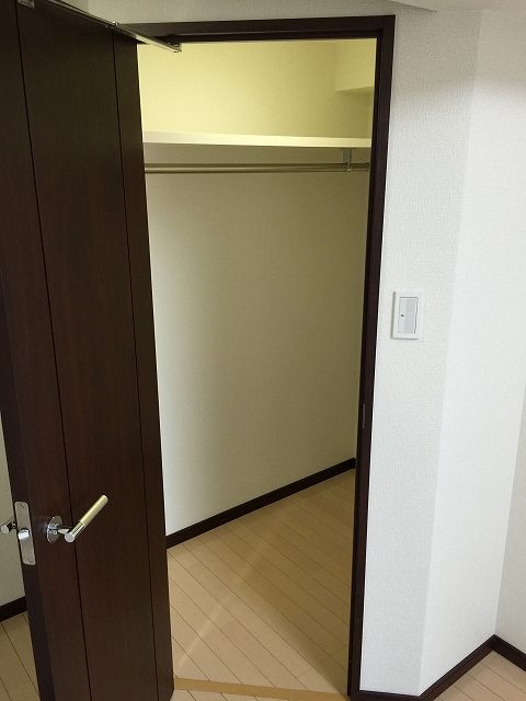 クレアシティ上北沢　洋室約6.2帖収納