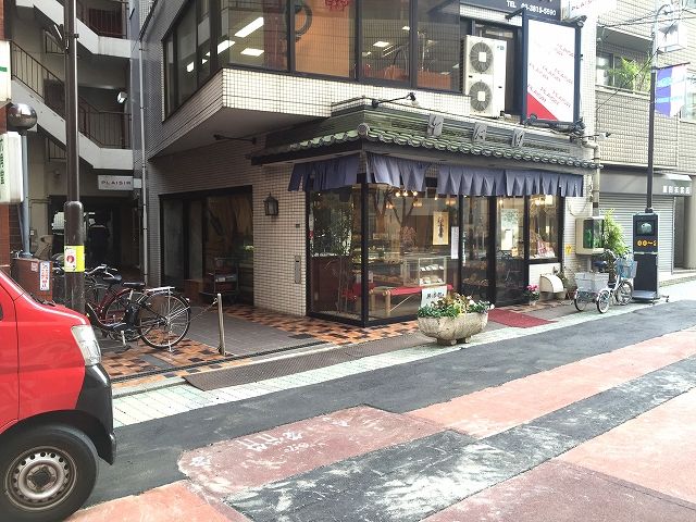 グローリア後楽園　前面道路