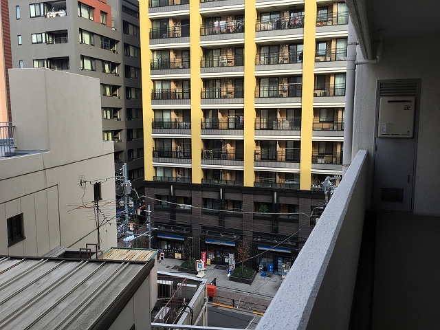 グローリア後楽園　外廊下眺望