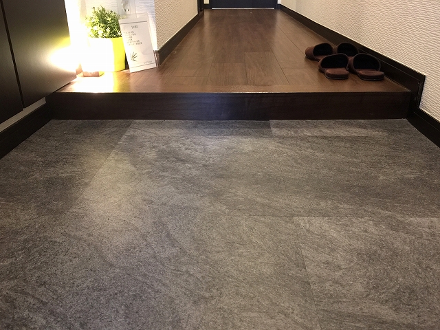 グローリア後楽園　玄関