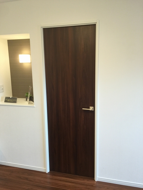 馬事公苑前ハイム　洋室約7帖