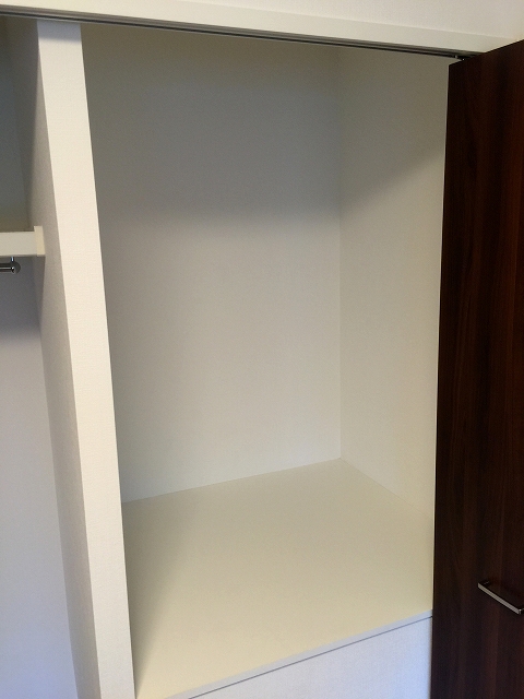 馬事公苑前ハイム　洋室約5.5帖収納