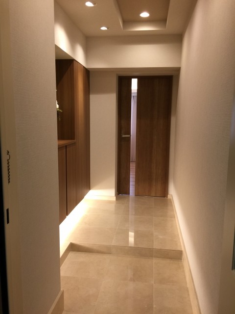 アルカディア経堂　玄関