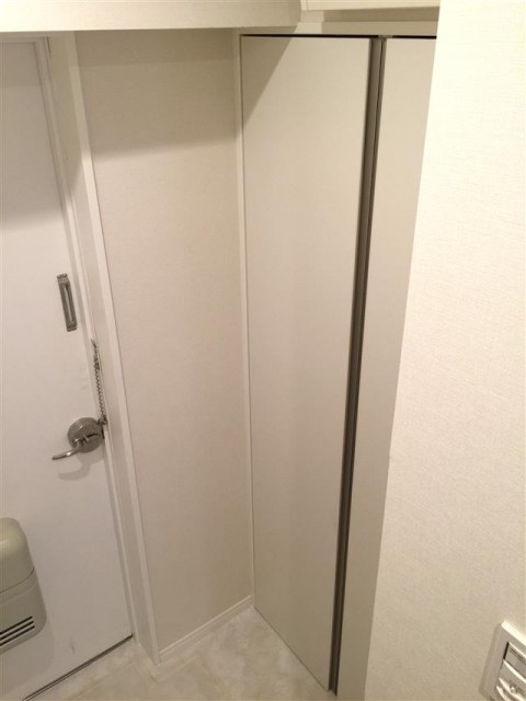 パシフィック白金台　玄関