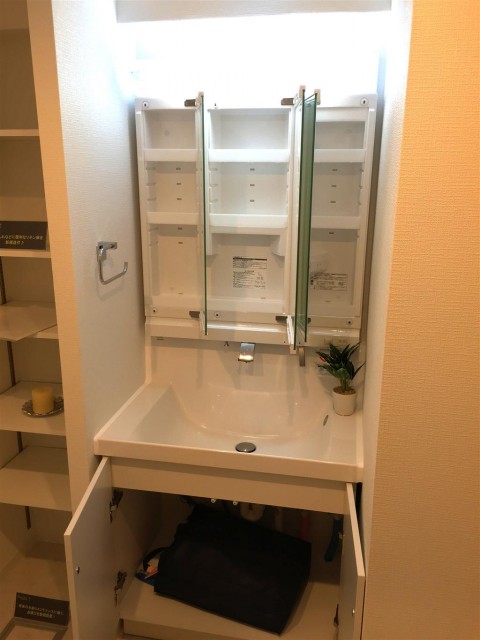 成宗マンション　洗面台