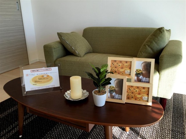 成宗マンション　洋室東側約6帖