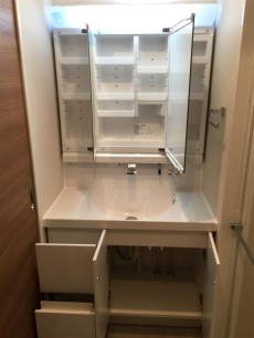 玉川サンケイハウス　洗面台