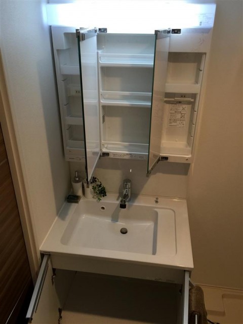 中野ハイネスコーポ　洗面台