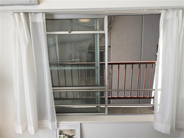 中野ハイネスコーポ　リビングダイニングキッチン