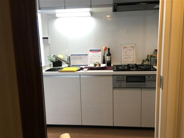 中野坂上マンション　リビングダイニングキッチン