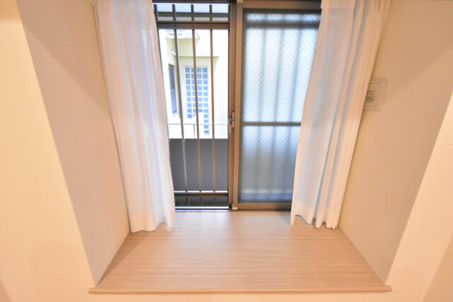 ジェイパーク渋谷神泉 洋室1