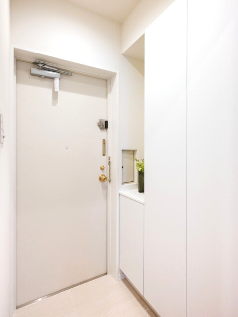 ドミール南青山 玄関・廊下