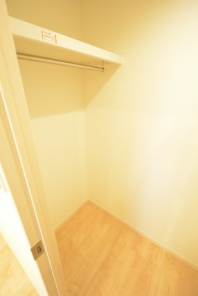 クリオ八幡山壱番館 洋室1