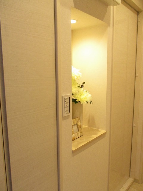 幡ヶ谷ハウス 玄関 (3)