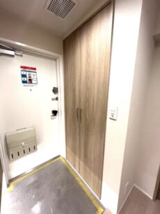 本郷壱岐坂ハイツ 玄関廊下