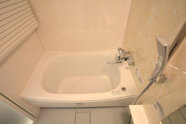 クレール三田 浴室