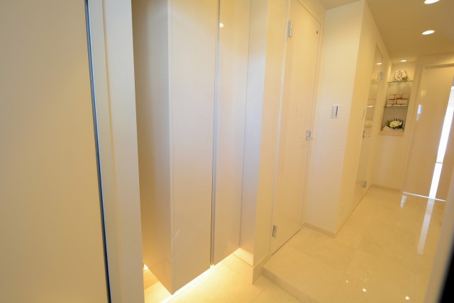 カーサ第二蒲田 玄関