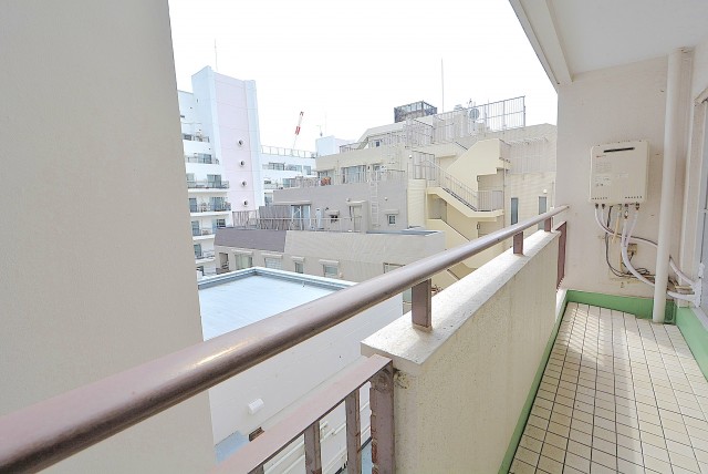 パレス三條 洋室2