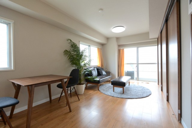 クレール三田 LDK